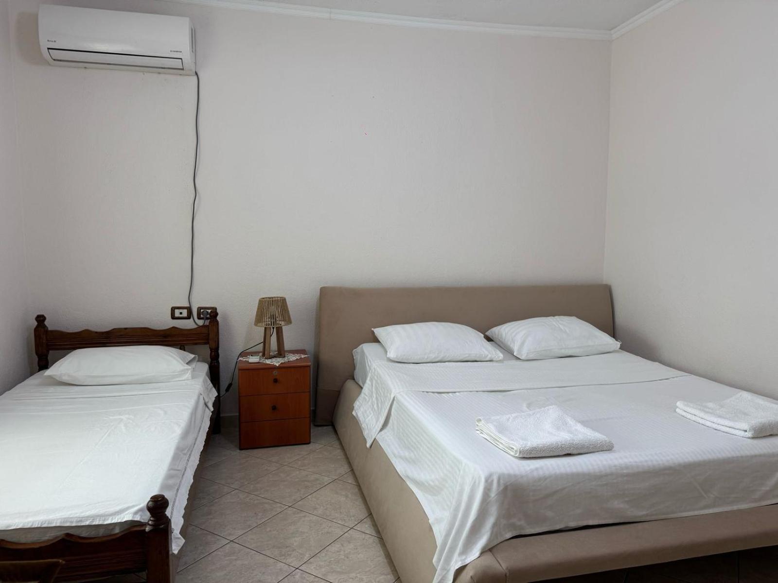 Homestay Isaraj